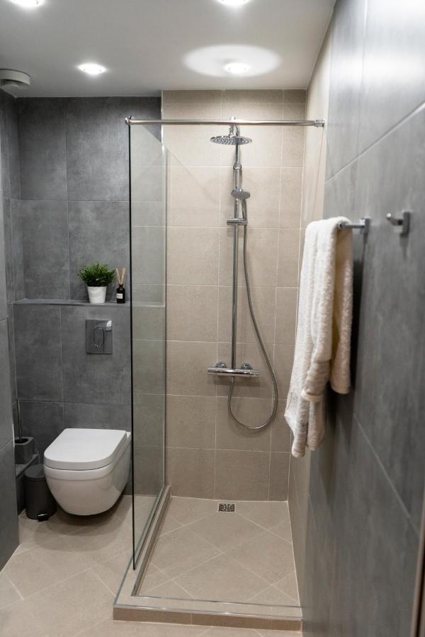 Urban Elegance By Eagles' Bridge Apartment Sofia Ngoại thất bức ảnh